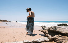 Load image into Gallery viewer, Coconut Wells Sarong