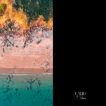 Load image into Gallery viewer, Riddell Beach Beach Towel