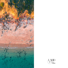 Load image into Gallery viewer, Riddell Beach Beach Towel